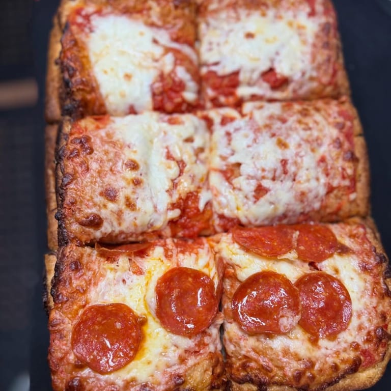Sicilian Pizza: A Taste of Italy
